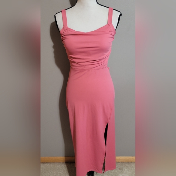 NWT Halara Backless Bodycon Dress - Picture 2 of 9